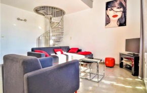 Awesome apartment in Uzès with 3 Bedrooms